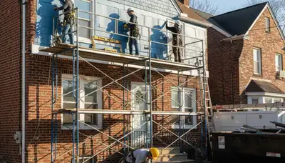 Vinyl siding installation in Brooklyn, NY by a professional siding contractor